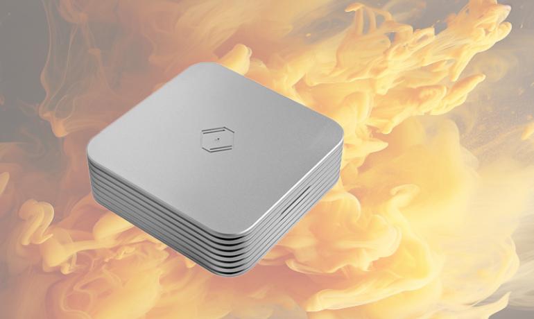 Silent Angel Rhein Z1 Plus Music Server on a yellow smoky background
