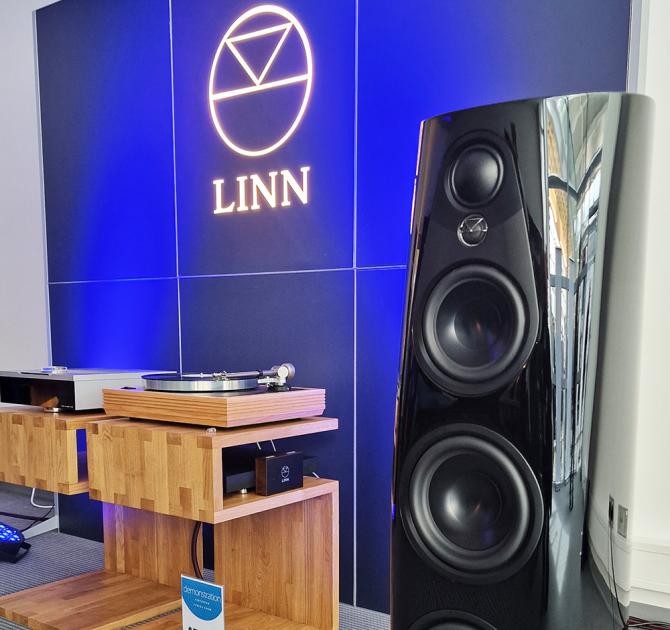 Linn 360 speaker