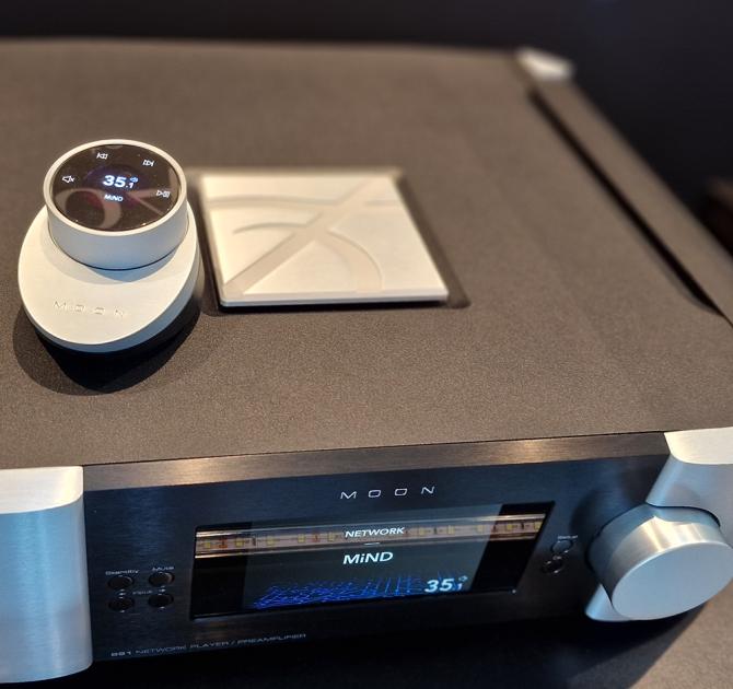 MOON 891 Network Player/Preamplifier