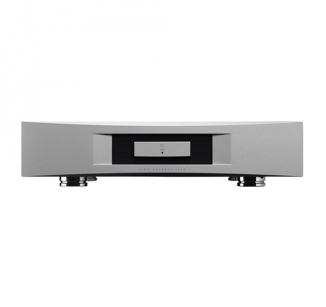 Linn Akurate 2200 front view.