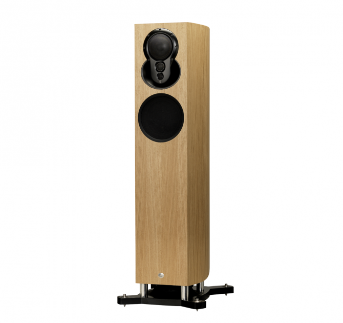 Linn Akubarik Exakt Loudspeaker in oak