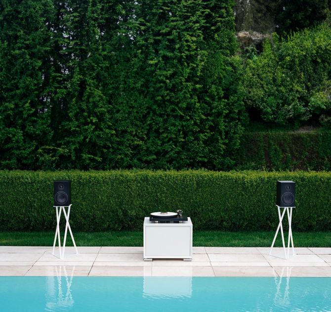 Project Debut PRO Turntable