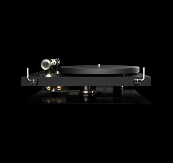 Project Debut PRO Turntable
