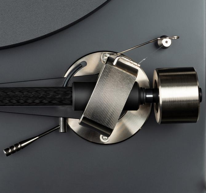 Project Debut PRO Turntable