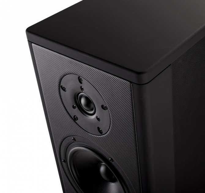 Rosso Fiorentino Elba II Loudspeaker close-up of the top