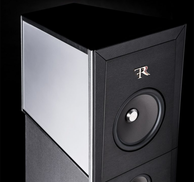 Rosso Fiorentino Florentia Loudspeaker close-up