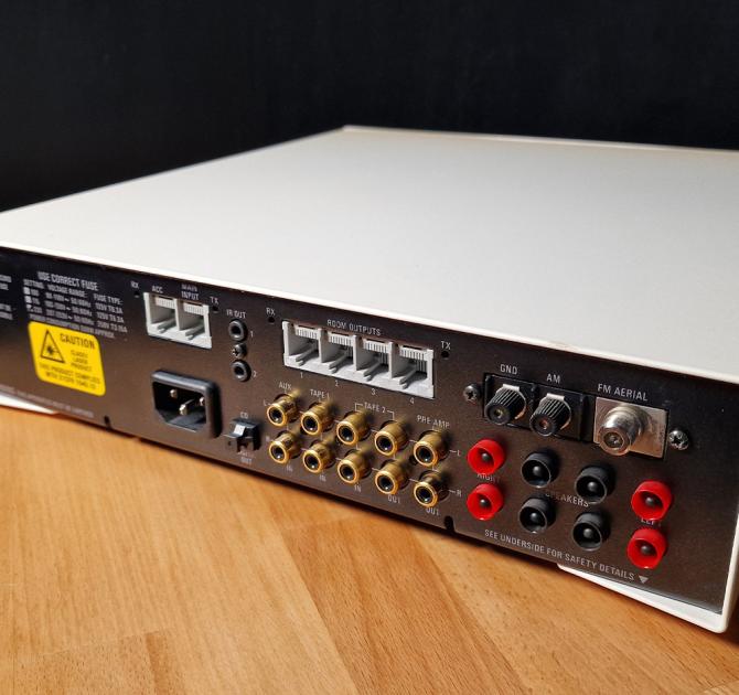 Linn Classik Music rear panel