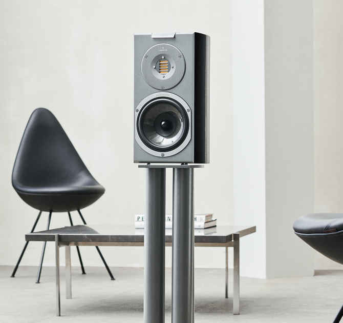 Audiovector R1 Arreté 
