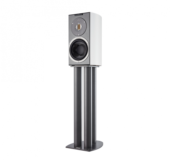 Audiovector R1 Avantgarde in white silk