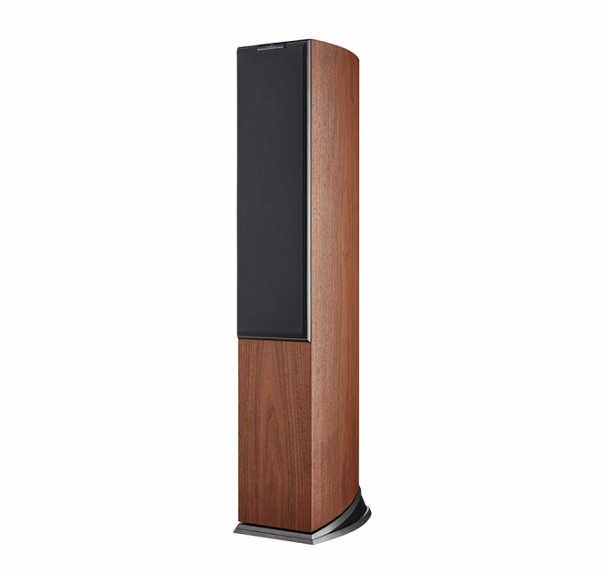 Audiovector R3 Signature in Italian Walnut grille on