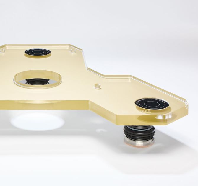 Vertere RG-1 Reference Groove ISO Shelf