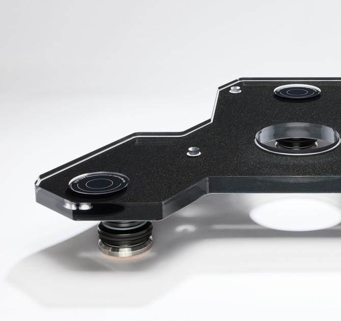 Vertere RG-1 Reference Groove ISO Shelf