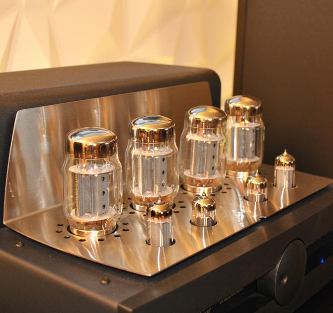 Synthesis Roma 510AC Amplifier