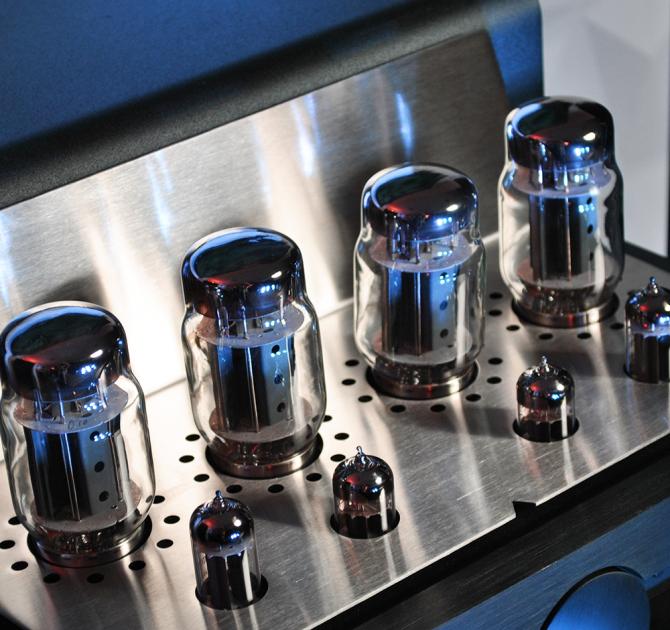 Synthesis Roma 510AC Amplifier