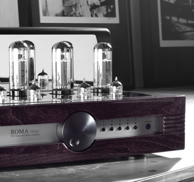 Synthesis Roma 753AC Amplifier