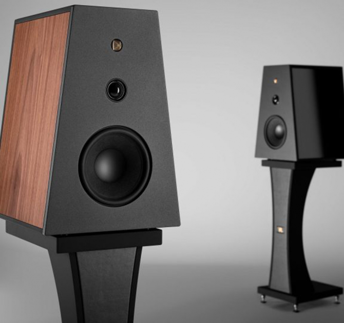 Rosso Fiorentino Fiesole II Loudspeaker - Black