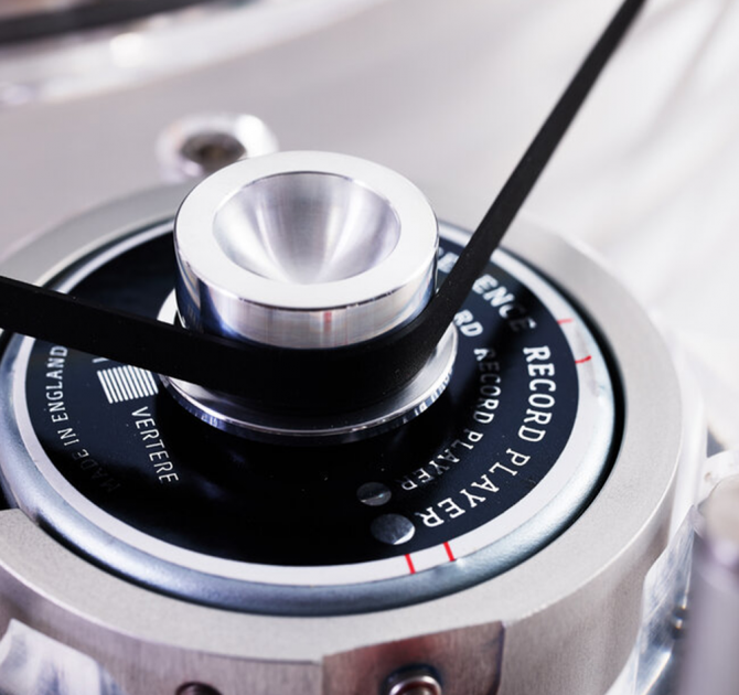 Vertere SG-1 Super Groove Turntable