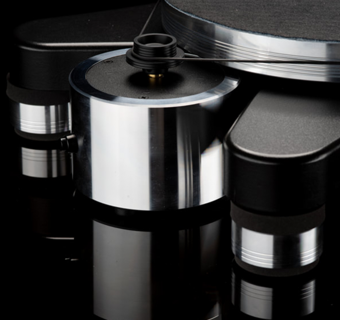 VPI Scout 21 Turntable close-up of the belt motor connection