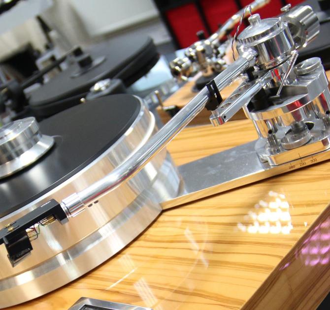 Project Signature Tonearm