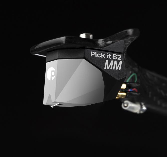 Project X1 B Turntable close-up of the cartridge