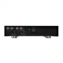 Linn Akurate 2200 Amplifier rear view.