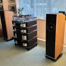 Ex-Demo Kudos Titan 707 - Oak