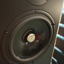 Ex-Demo Kudos Titan 707 - Oak