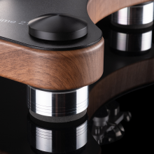 VPI Prime 21 Plus Turntable in walnut.  Close-up of a corner.