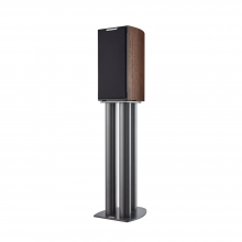 Audiovector R1 Arreté in italian walnut with grille