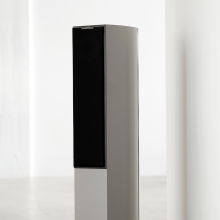 Audiovector R3 Signature in custom colour with grille