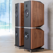 Kudos Titan 808